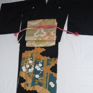 Photo4: Cool design. Flowers and bamboo. Vintage Kimono Black Tomesode