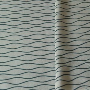 Photo4: Green waving line kimono fabric -cloth for sewing