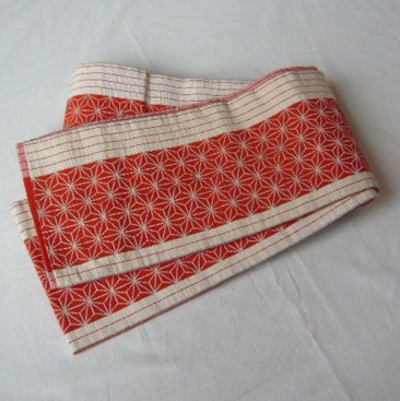 Photo: Simple and sylish geometrical pattern red OBI (kimono and yukatabelt)
