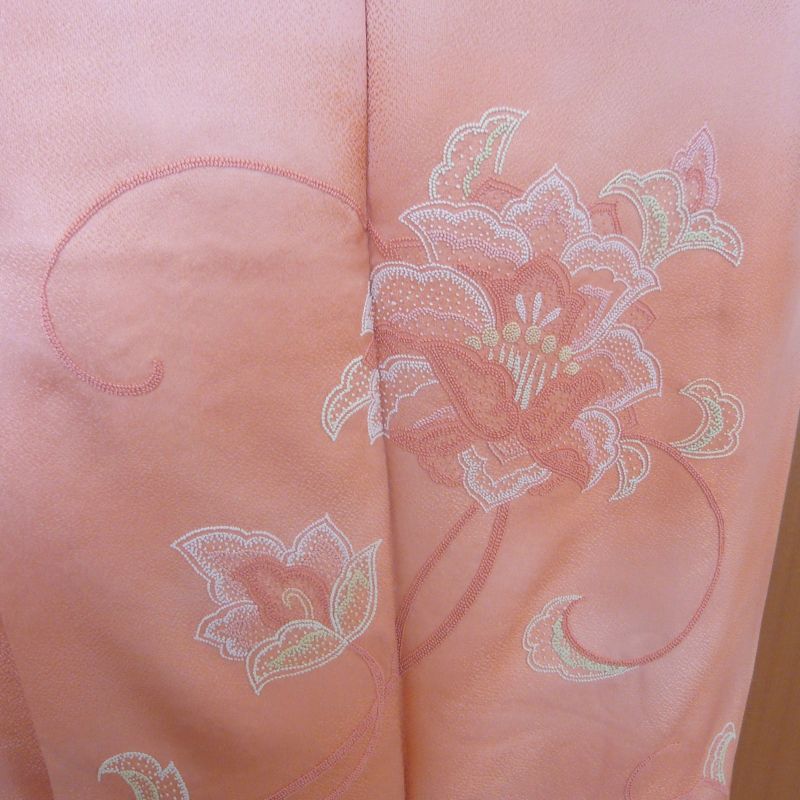 Photo1: Graceful dots embroidery flowers. Vintage pink Kimono homongi 