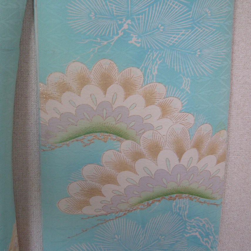 Photo: Fresh sky blue color and gorgeous phoenix embroidered Kimono Furisode